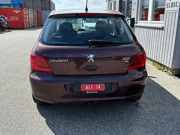 Peugeot 307 3 of 16
