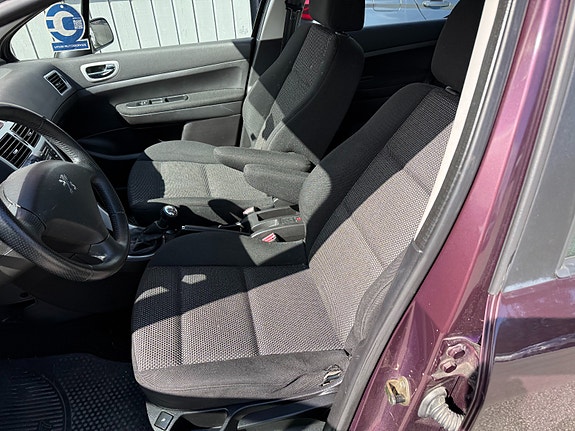 Peugeot 307 10 of 16