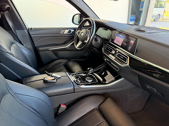 BMW X5 9 of 19