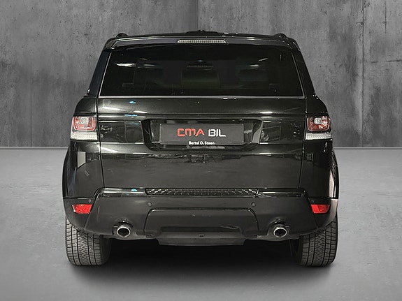 Land Rover Range Rover Sport 9 of 28