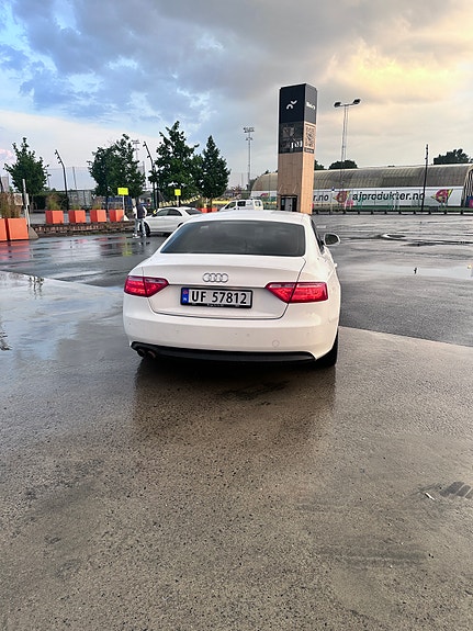 Audi A5 4 of 10