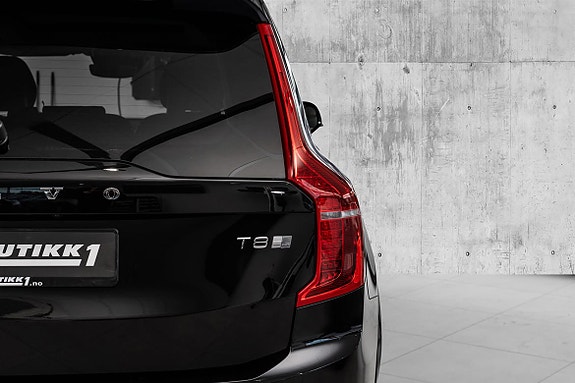 Volvo XC90 8 of 30