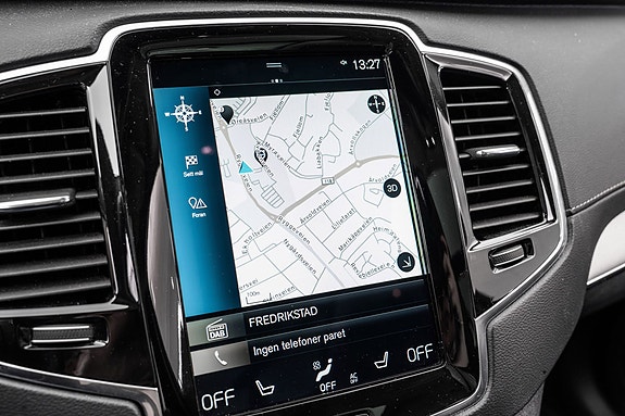 Volvo XC90 17 of 30