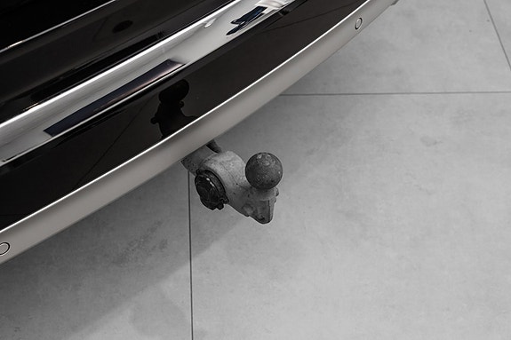 Volvo XC90 10 of 30