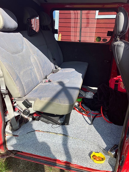 Toyota HiAce 7 of 11