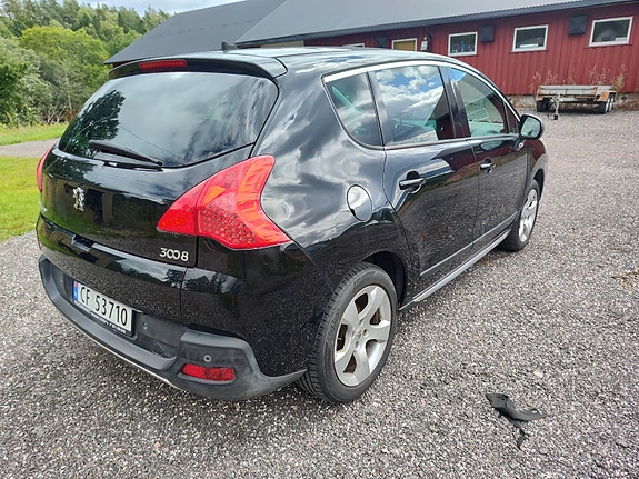 Peugeot 3008 6 of 14