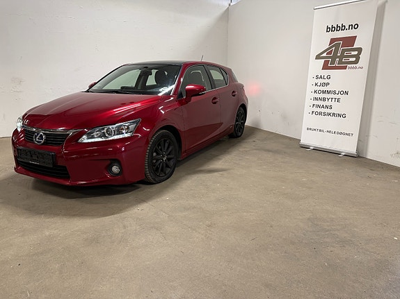 Lexus CT200h 7 of 30