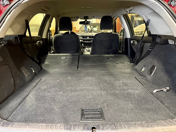 Lexus CT200h 25 of 30