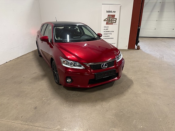 Lexus CT200h 3 of 30
