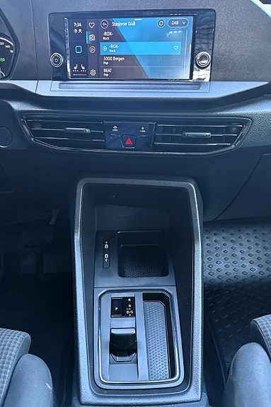 Volkswagen Caddy 18 of 30