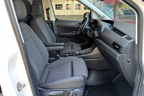 Volkswagen Caddy 11 of 30