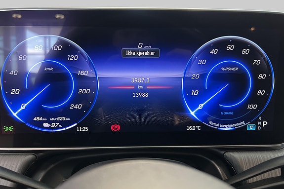 Mercedes-Benz EQE SUV 23 of 27