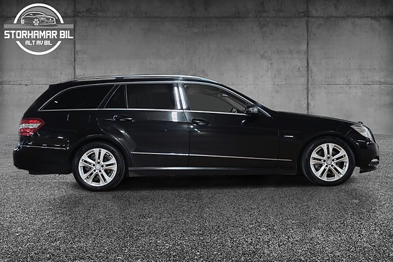 Mercedes-Benz E250 9 of 30