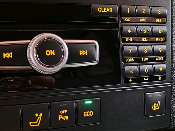 Mercedes-Benz E250 27 of 30
