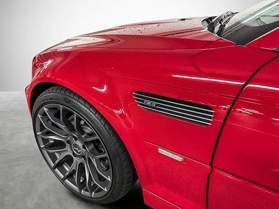 BMW M3 8 of 22