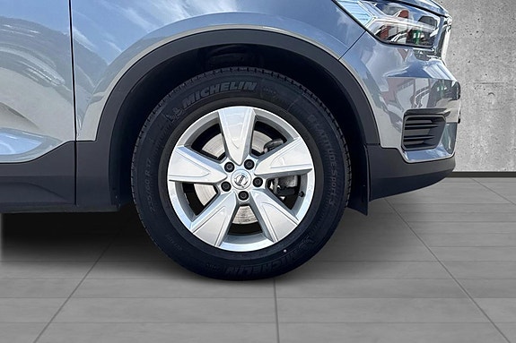 Volvo XC40 25 of 29