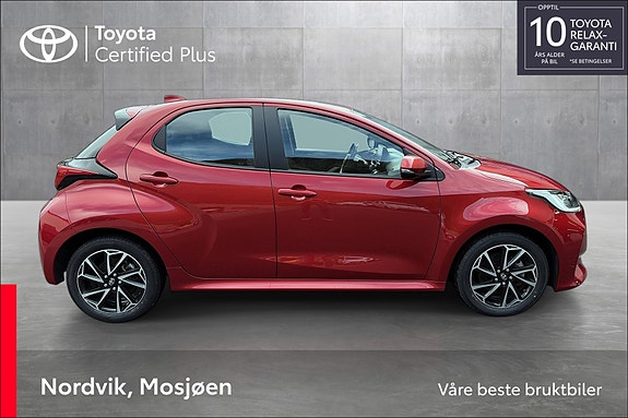 Toyota Yaris 7 of 26