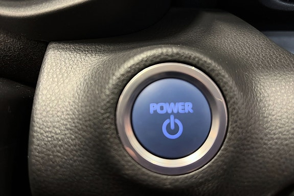 Toyota Yaris 19 of 26