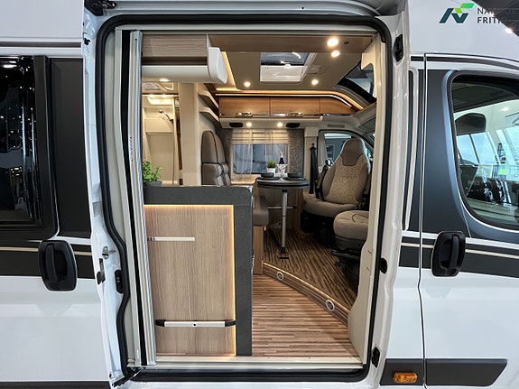 Carthago 640 LE Charming GT - 2,2l / 140hk | AUTOMAT | TRUMA COMBI 6E | NAVI | RYGGEKAMERA 18 of 30