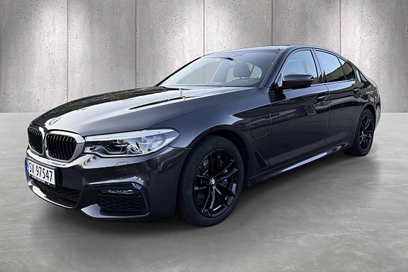 BMW 530e 3 of 24