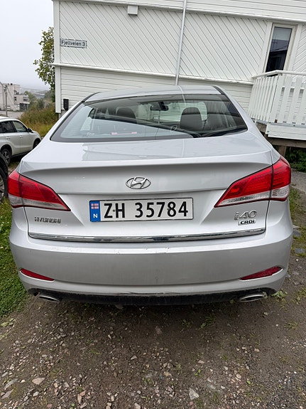 Hyundai i40 3 of 3