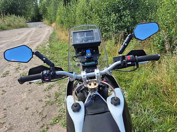 Husqvarna 701 Enduro 13 of 18