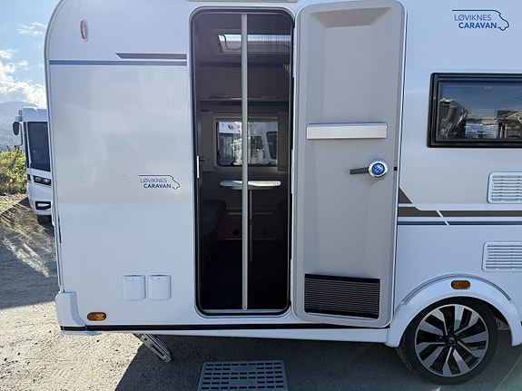 Knaus 420 QD - Som ny! - Dobbeltseng - 1300KG Totalvekt! 7 of 30
