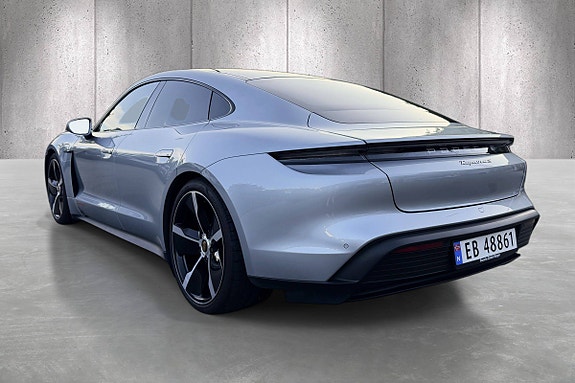 Porsche Taycan 4S 11 of 25