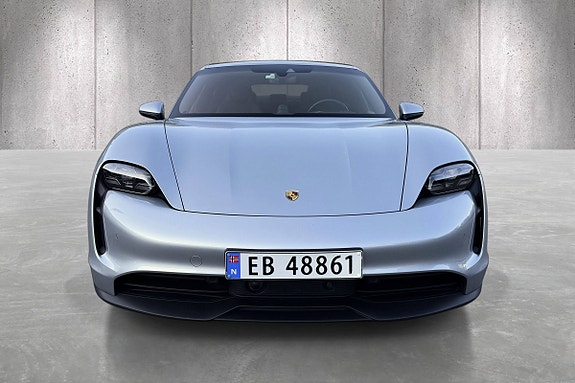 Porsche Taycan 4S 8 of 25