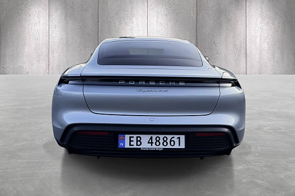 Porsche Taycan 4S 12 of 25