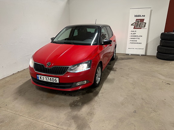 Skoda Fabia 2 of 30