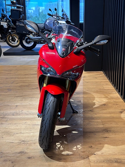 Ducati SuperSport S 6 of 12