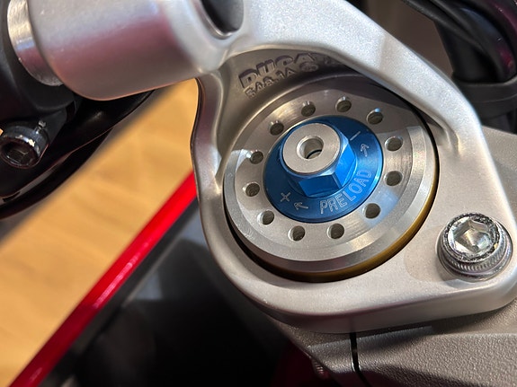 Ducati SuperSport S 8 of 12
