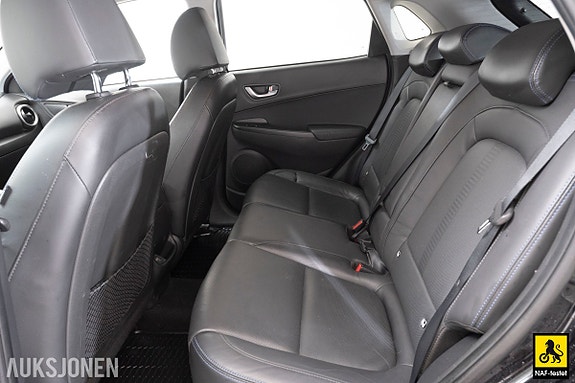 Hyundai Kona 11 of 30