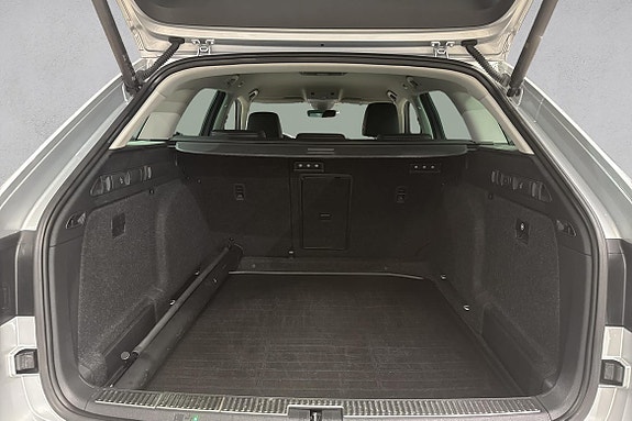 Skoda Superb 23 of 26