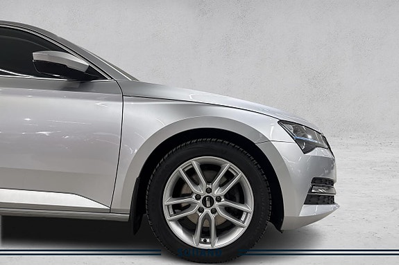 Skoda Superb 24 of 26