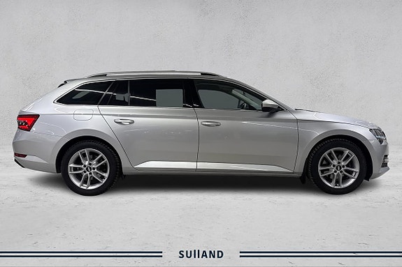 Skoda Superb 6 of 26