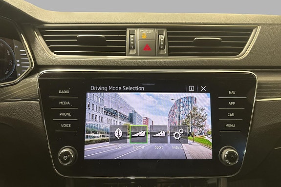 Skoda Superb 19 of 26