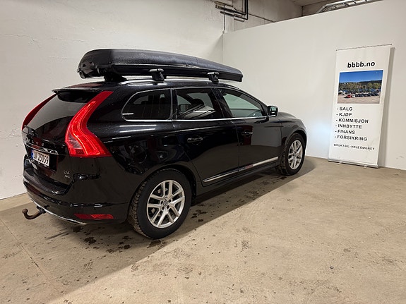 Volvo XC60 9 of 30