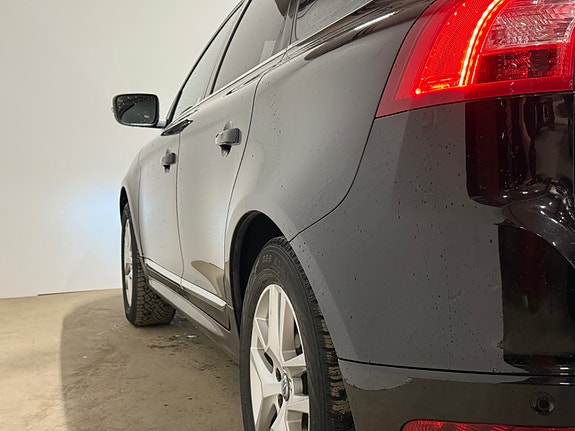 Volvo XC60 15 of 30