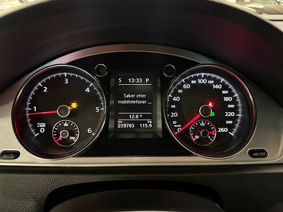 Volkswagen Passat Alltrack 28 of 30