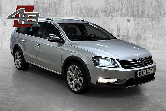 Volkswagen Passat Alltrack 3 of 30