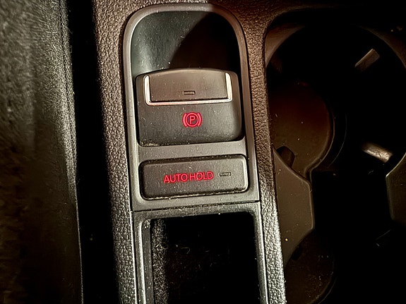 Volkswagen Tiguan 22 of 30