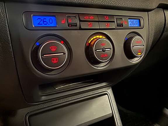 Volkswagen Tiguan 21 of 30