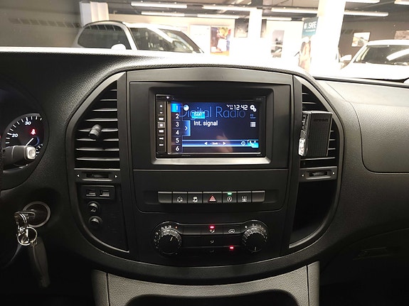 Mercedes-Benz Vito 116 27 of 30