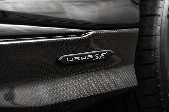 Lamborghini Urus 22 of 30
