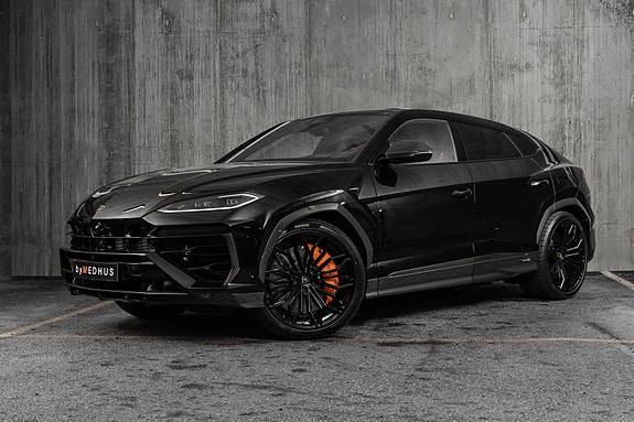 Lamborghini Urus 2 of 30
