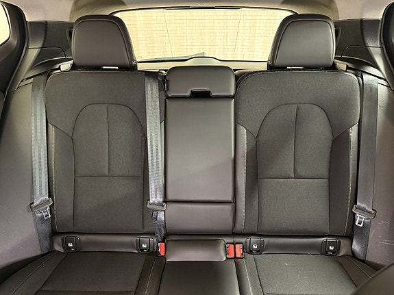 Volvo XC40 26 of 30
