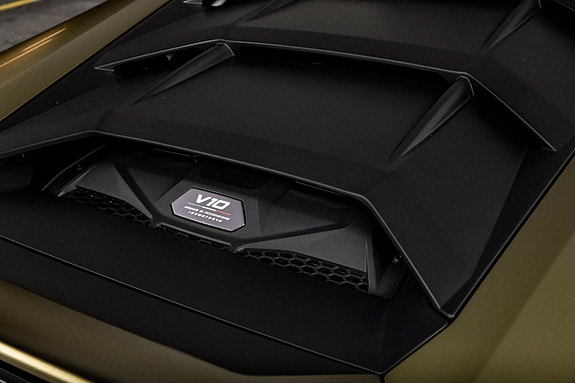 Lamborghini Huracan 23 of 30
