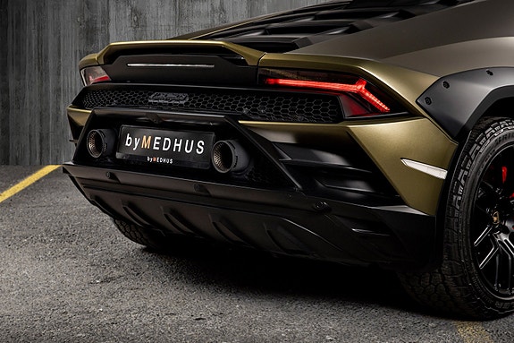 Lamborghini Huracan 13 of 30